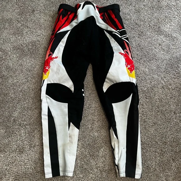 Red Bull Kini Racing Pants - Picture 9 of 10